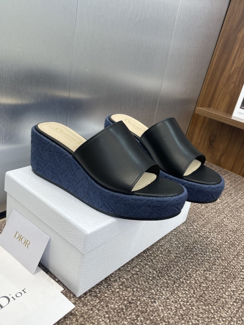 chr1st1an D10r slippers